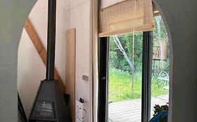 Cosy Cabane Boise Solaire, Balneo Bath Et Toilette Seche A La Ferme